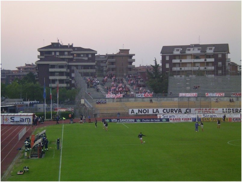 Piacenza - Arezzo  31.04.2005 009